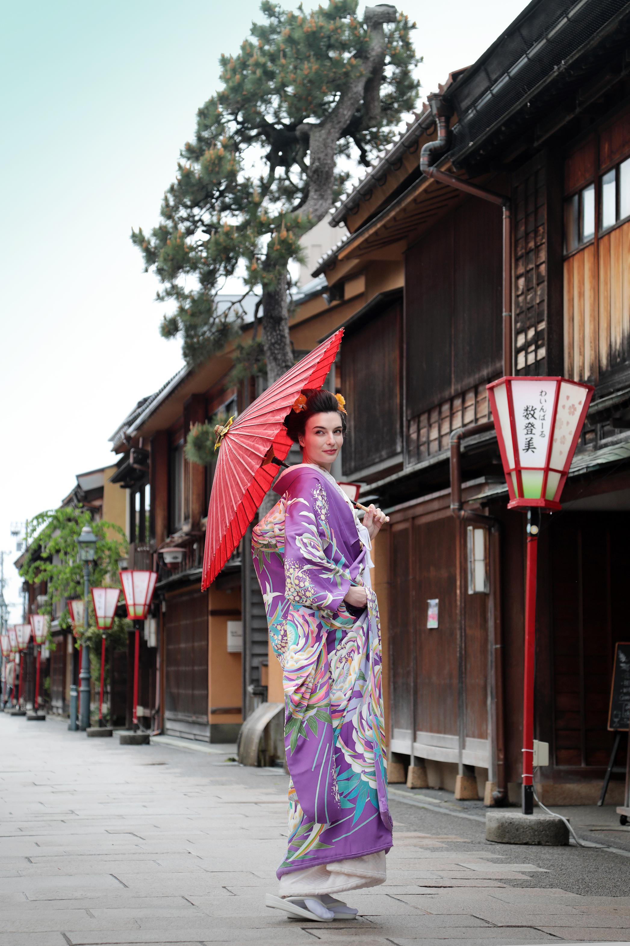 加賀友禅の花嫁衣裳 — 瑞雨